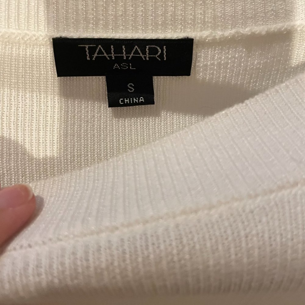 Flutter Sleeve Sweater - image 5